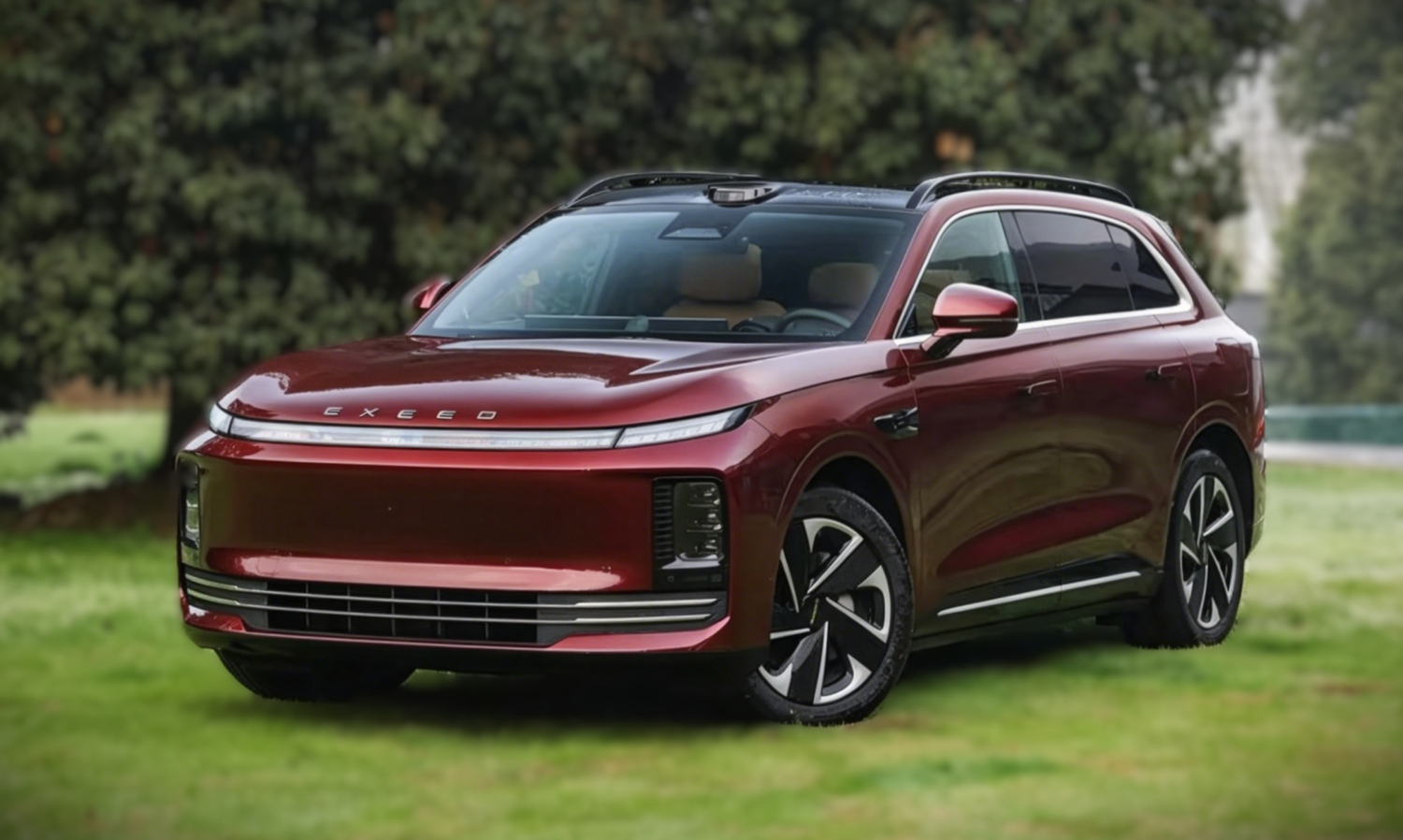 Chery’s Exeed EX7 launched with electronic‑mechanical braking and 1,520 km range, from 29,300 USD