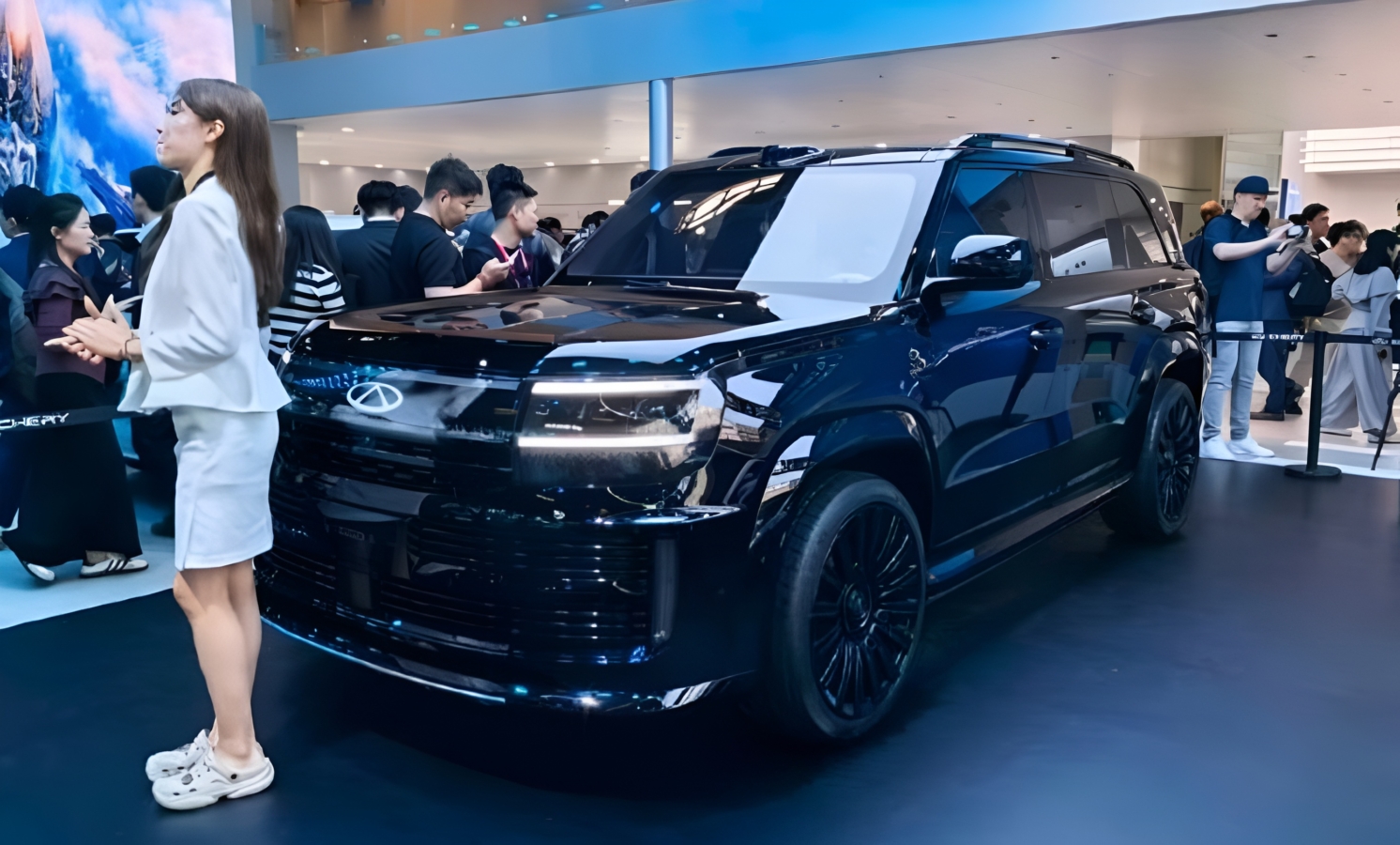 Chery Tiggo X flagship SUV revealed with 476 hp and 1,500 km total range