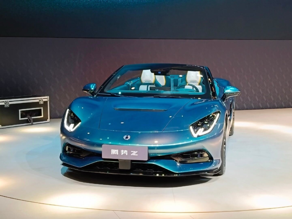 Denza Z Convertible dévoilée à Pékin, vise d'abord l'Europe avec le lancement mondial de Goodwood en juillet