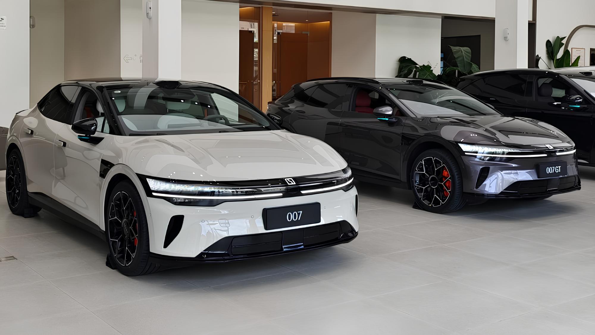 Zeekr 7 GT & Zeekr 007 began presales in China with up to 905 km of range