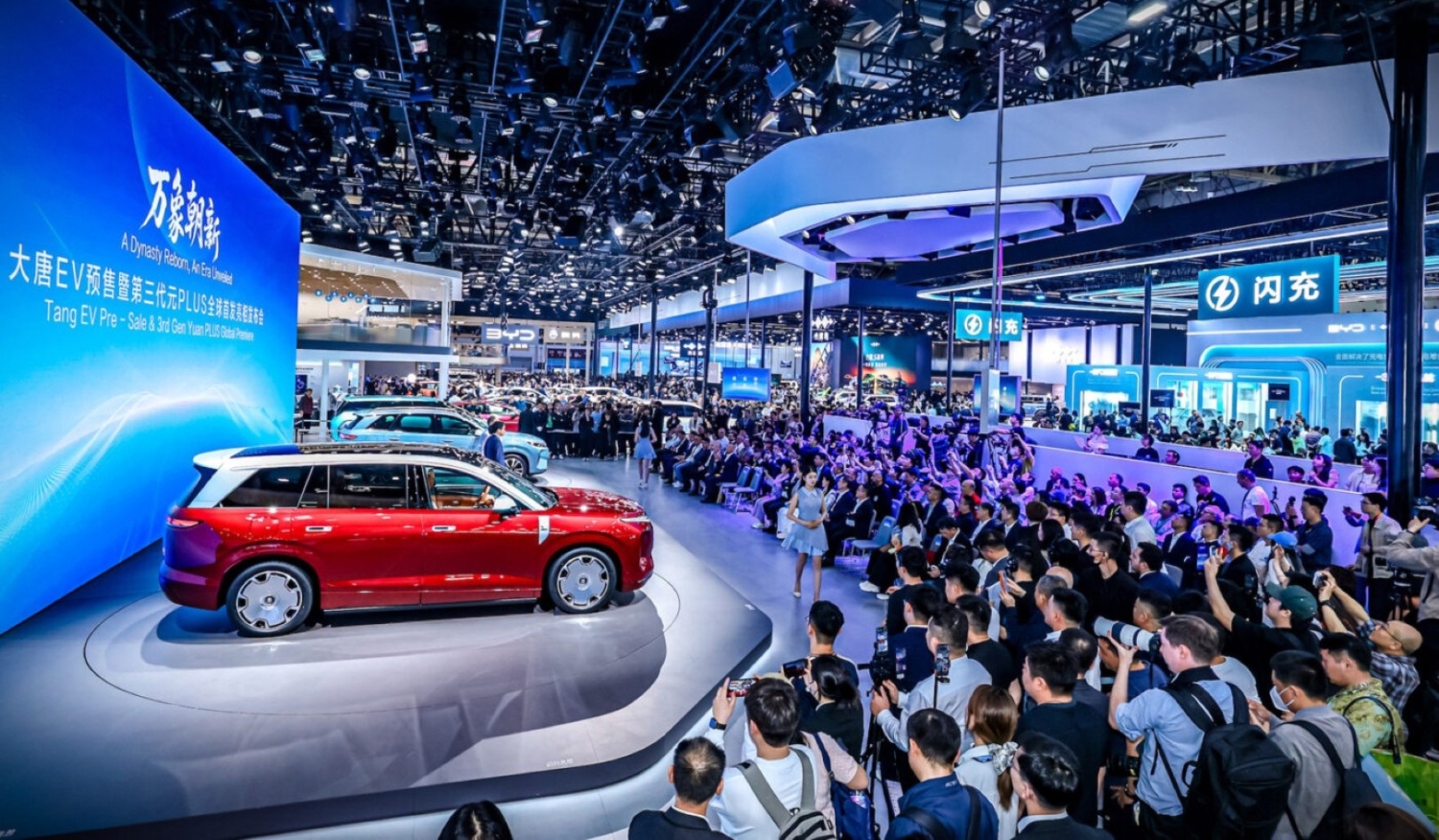 BYD threatens legal action as Tesla, Zeekr and EV giants deny regulator talks: “battery lock” rumors rejected