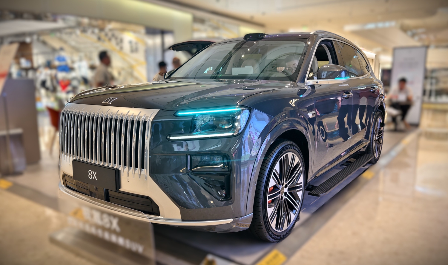 Sunday China Drive | Zeekr 8X Ultra Plus tested with 885 hp hybrid, Europe entry late 2026