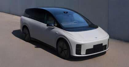 Li Auto i8 electric SUV revealed interior in China – to launch in July