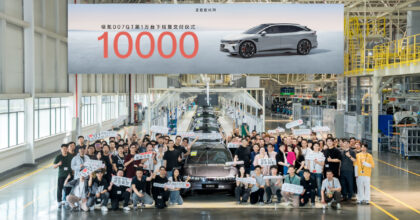 The 10,000th Zeekr 007 GT estate rolled off the production line – handed over at the factory