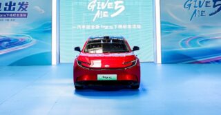 FAW-Toyota bZ5 rolled off production line in China