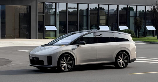 Li i8 high-end electric SUV reached final preparation stage in China – to launch in late July