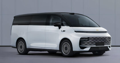 Geely Galaxy V900 minivan exposed in China as EREV counterpart of UK-bound LEVC L380