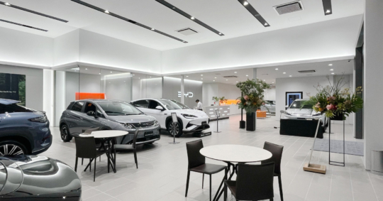 BYD to start car sales in Japanese shopping malls to change local distribution structure