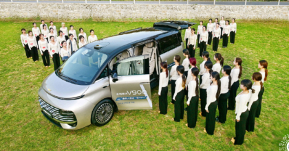 Geely Galaxy V900 minivan set a Guinness World Record as it fit 42 people
