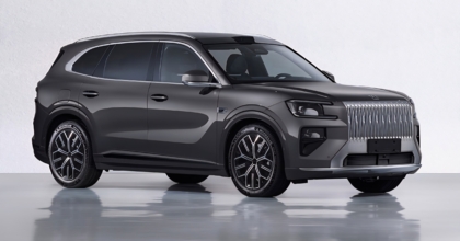 Zeekr 8X plug-in hybrid SUV