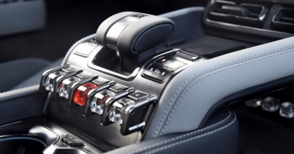 BYD Fang Cheng Bao Bao 5 cockpit