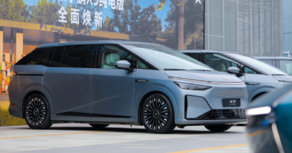 Updated Xpeng X9 EV minivan launched in China