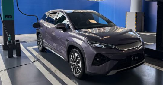 BYD Song Ultra EV crossover starts pre-sale in China for 22,470 USD