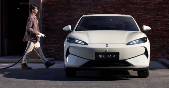 BYD ride-hailing models to support flash charging tech in China