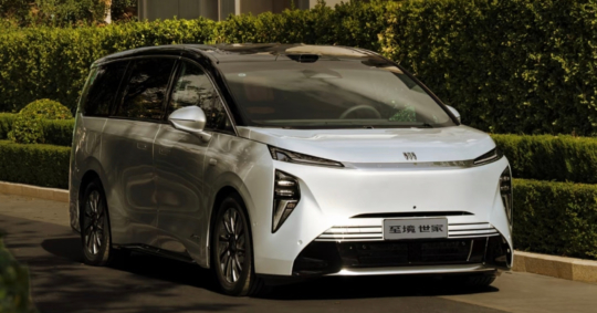 Buick GL8 Encasa electric MPV with 646 hp launched in China for 70,425 USD