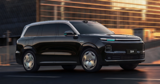 The Leapmotor D19 launched in China with the world’s largest EREV battery