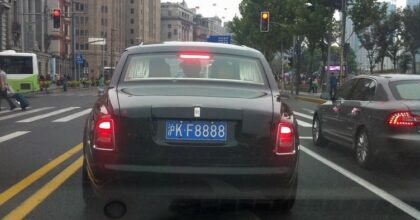 rolls-royce-phantom-sh-1