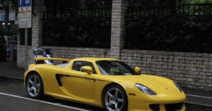 porsche-carrera-gt-yellow-china-1