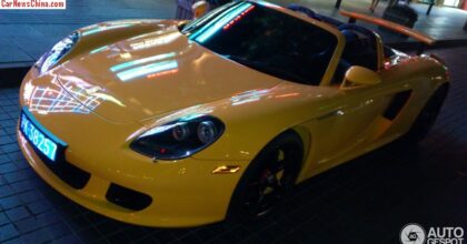 porsche-carrera-gt-china-yellow-1