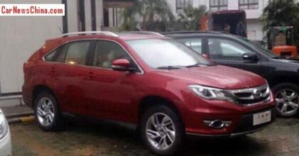 byd-s7-china-1